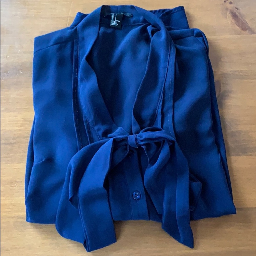 Pre loved classic navy blouse